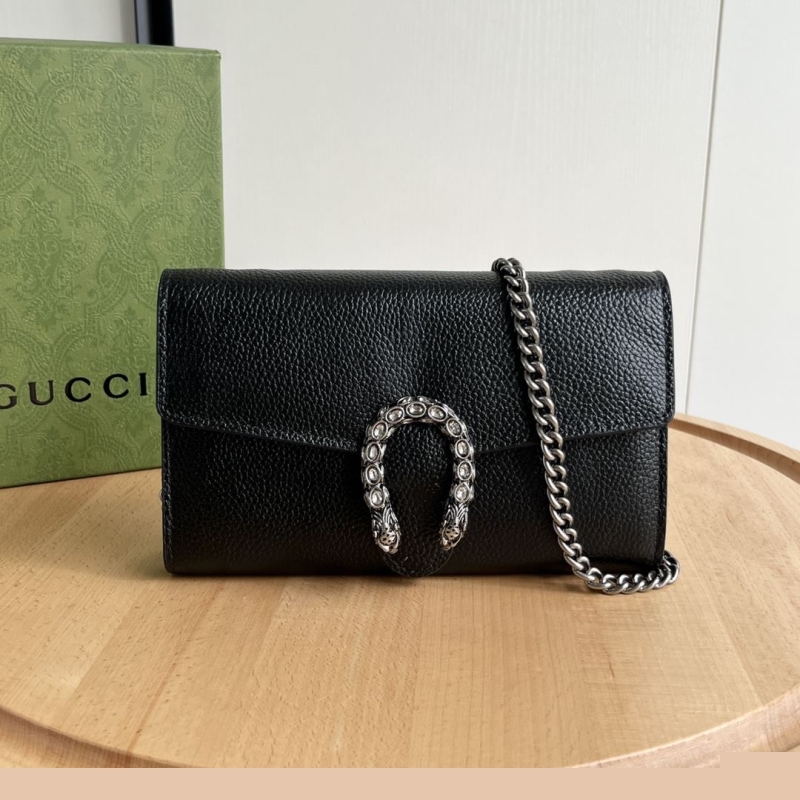 G*u*i wallets & purse